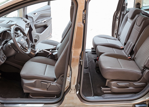 https://wcar.sets.lv/cars/Ford/Grand C-Max MPV/19ddd16195ab30aeb2053289747d1c61.jpg